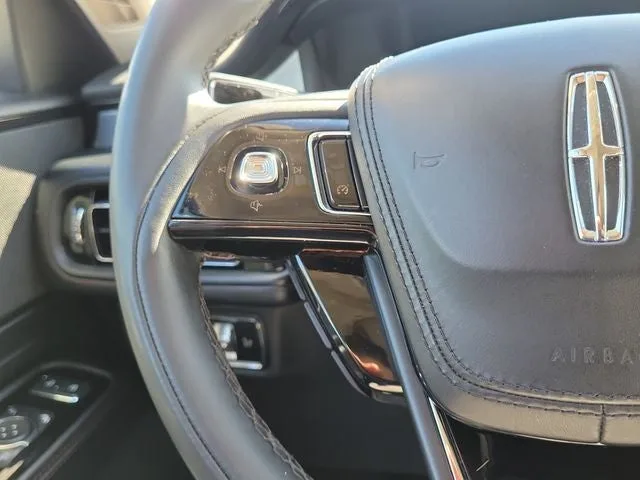 2024 Lincoln Aviator Premiere Premium photo 13