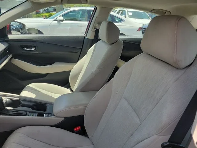 2023 Honda Accord EX photo 9