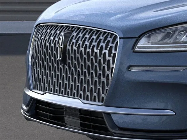 2025 Lincoln Corsair Premiere photo 17