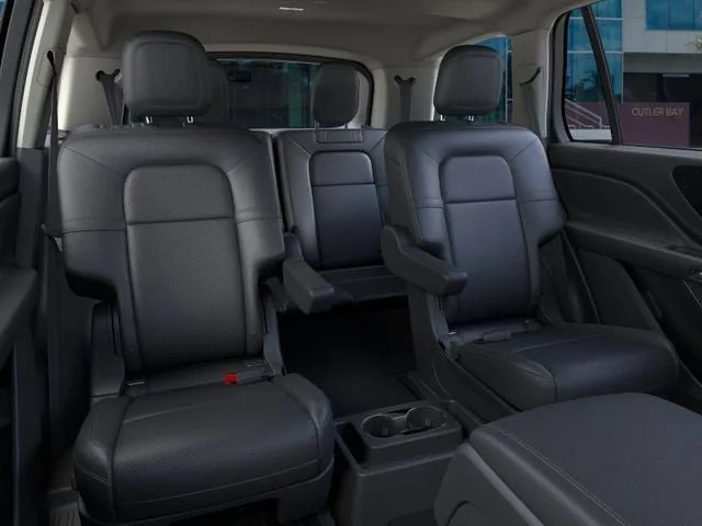 2025 Lincoln Aviator Premiere Premium photo 11