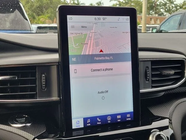 2023 Ford Explorer ST photo 22