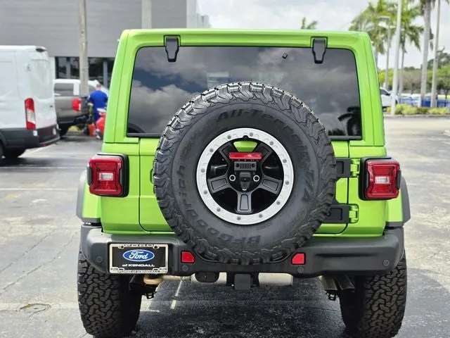2025 Jeep Wrangler Rubicon 392 photo 5
