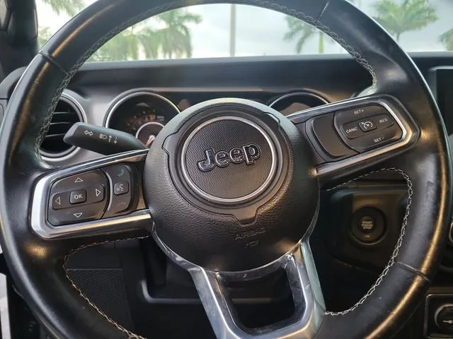 2020 Jeep Gladiator Sport photo 24
