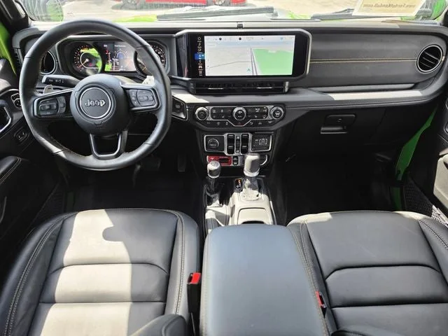 2025 Jeep Wrangler Rubicon 392 photo 16