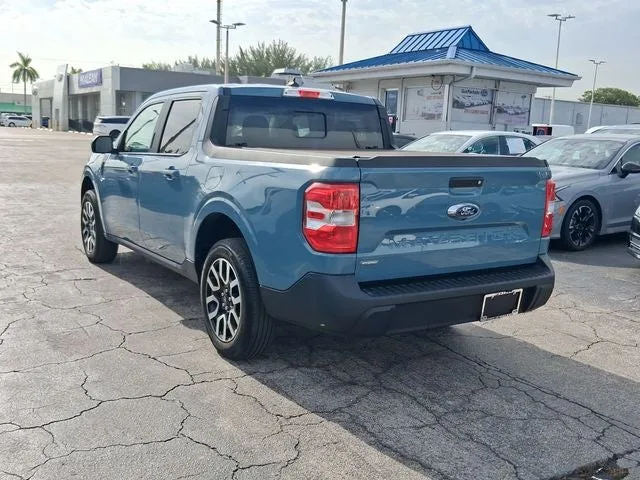 2023 Ford Maverick Lariat photo 3