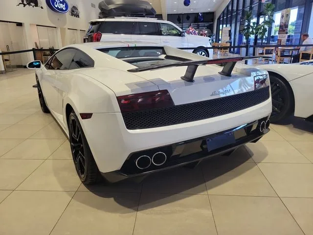 2009 Lamborghini Gallardo LP560-4 photo 6