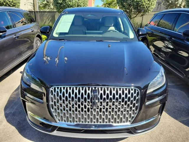 2024 Lincoln Corsair Premiere photo 2