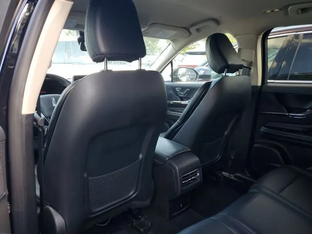 2024 Lincoln Corsair Premiere photo 3