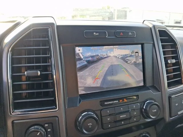 2019 Ford F-150 XLT photo 22