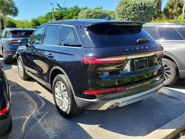2024 Lincoln Corsair Premiere photo 4