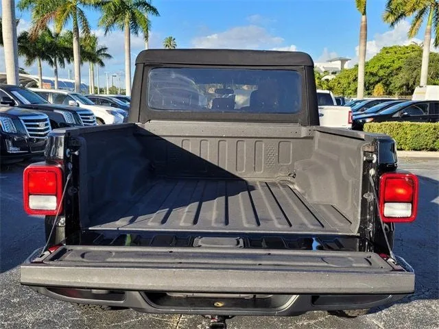 2020 Jeep Gladiator Sport photo 6