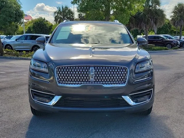 2019 Lincoln Nautilus Reserve photo 2