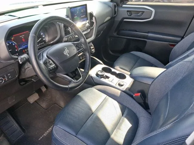 2021 Ford Bronco Sport Outer Banks photo 11
