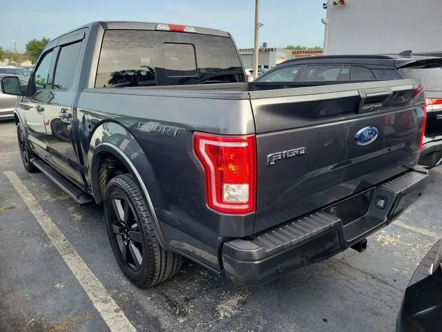 2017 Ford F-150 XLT photo 4
