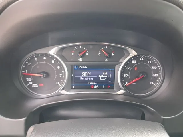 2022 GMC Terrain SLE photo 16