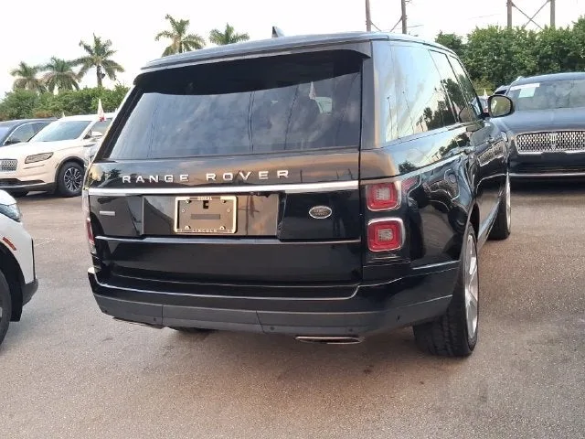 2018 Land Rover Range Rover 5.0L V8 Supercharged photo 4