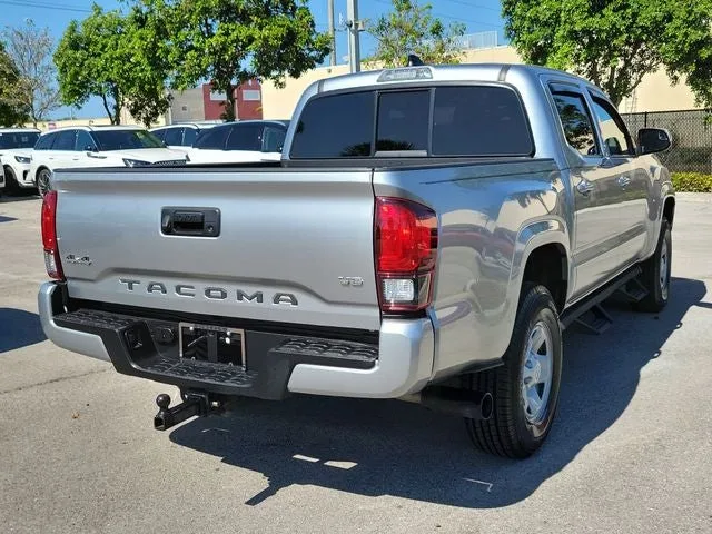 2022 Toyota Tacoma SR V6 photo 6
