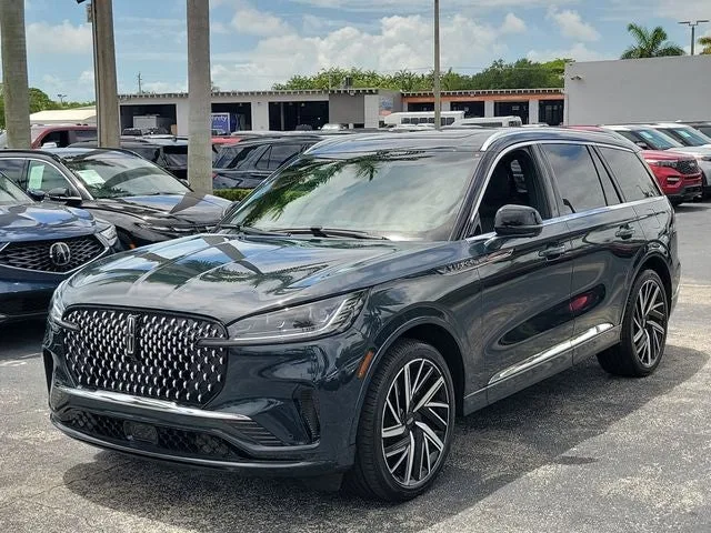 2025 Lincoln Aviator Black Label Premium photo 34