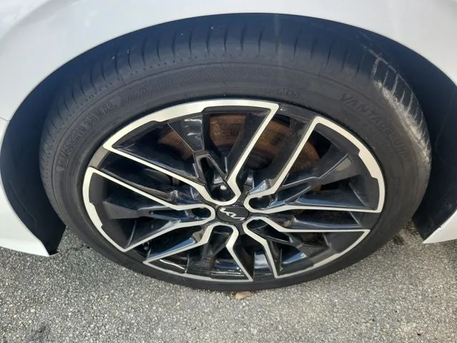 2023 Kia K5 GT photo 8