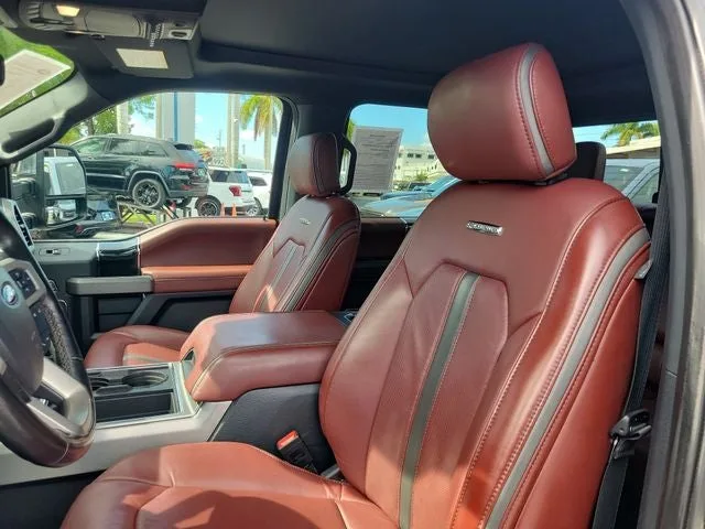 2022 Ford F-350SD Platinum DRW photo 15