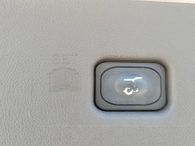 2019 Lincoln Nautilus Standard photo 9