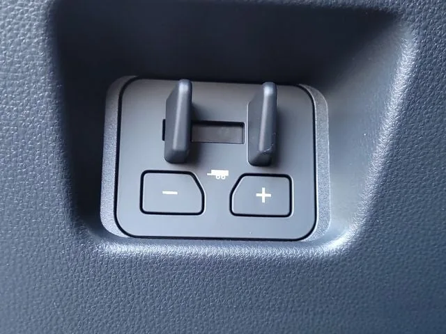 2025 Toyota Land Cruiser Base photo 13