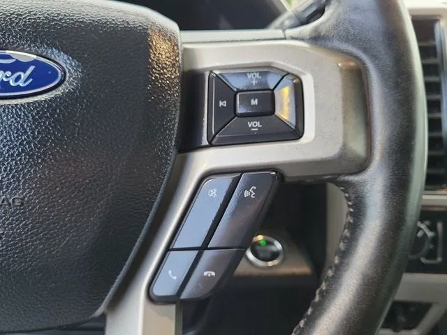 2019 Ford F-250SD Lariat photo 22