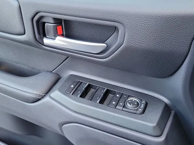 2025 Toyota Land Cruiser Base photo 16