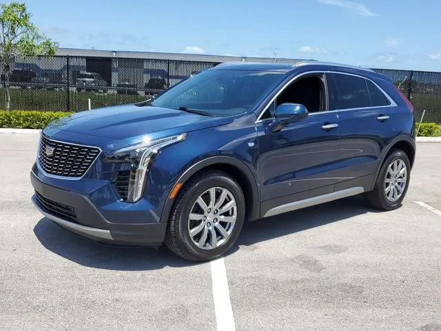 2019 Cadillac XT4 Premium Luxury photo 3