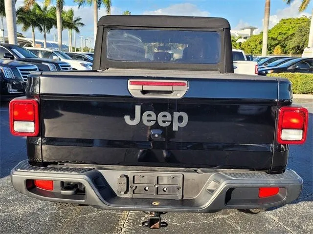 2020 Jeep Gladiator Sport photo 5