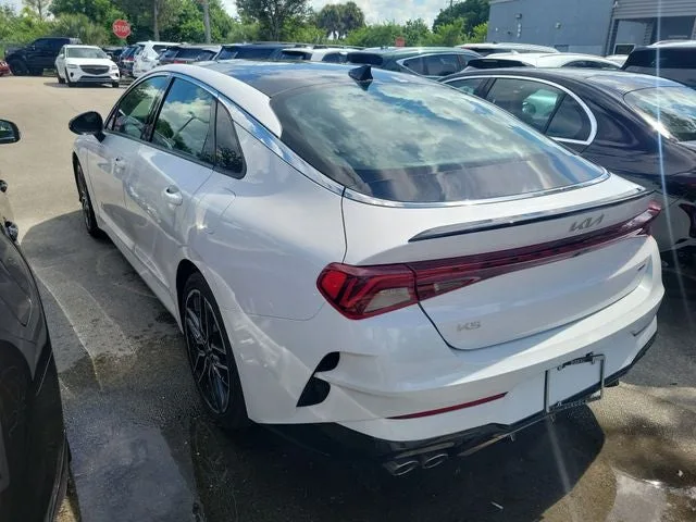 2023 Kia K5 GT photo 3