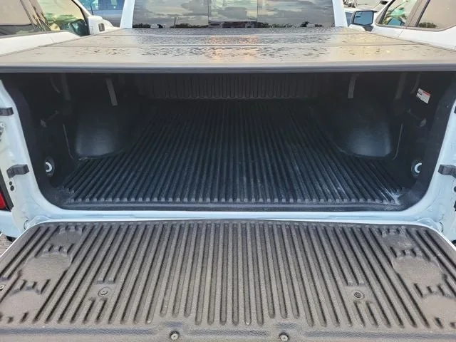 2024 RAM 1500 Laramie photo 7