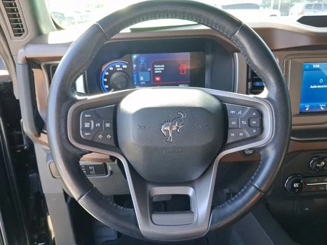 2023 Ford Bronco Outer Banks photo 14
