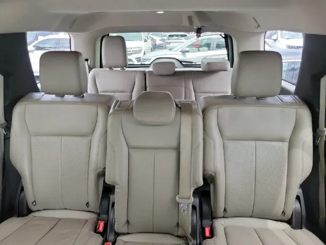 2020 Ford Expedition XLT photo 11