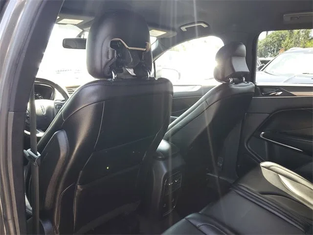 2019 Lincoln MKC Standard photo 11