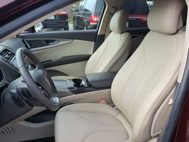 2019 Lincoln Nautilus Select photo 21