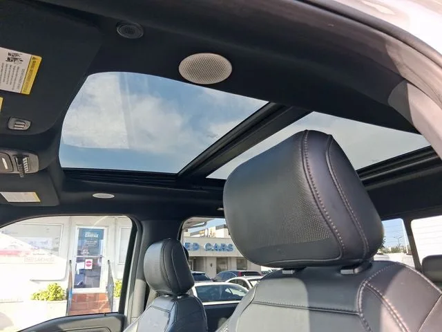 2021 Ford F-150 Raptor photo 14