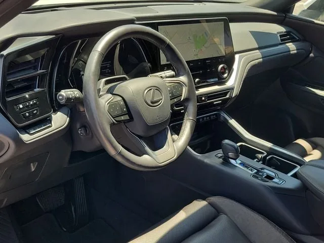 2024 Lexus TX 350 Luxury photo 8