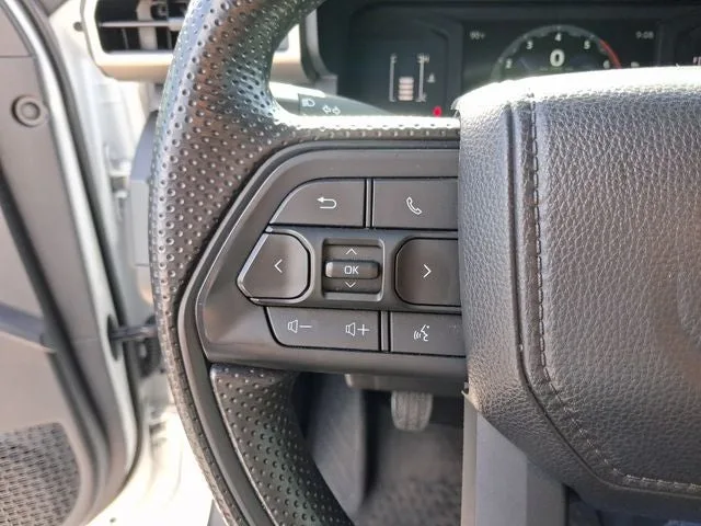 2024 Toyota Tacoma SR photo 17