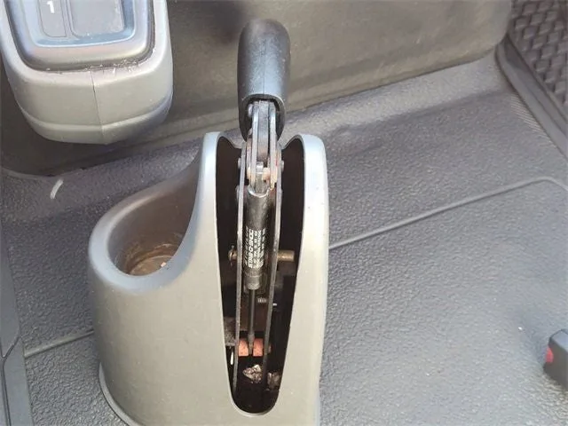 2015 International TERRASTAR REGULAR CAB photo 22