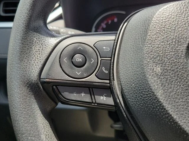 2024 Toyota RAV4 LE photo 18