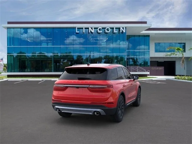 2024 Lincoln Corsair Reserve photo 8