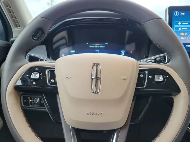 2024 Lincoln Corsair Premiere photo 20