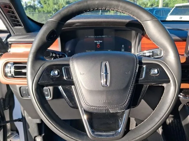 2024 Lincoln Aviator Reserve Premium photo 16