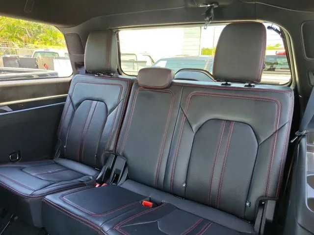 2023 Ford Expedition Limited photo 11