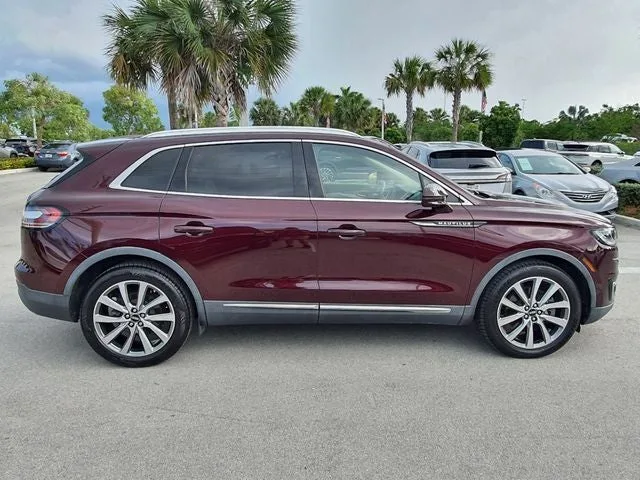 2019 Lincoln Nautilus Select photo 8