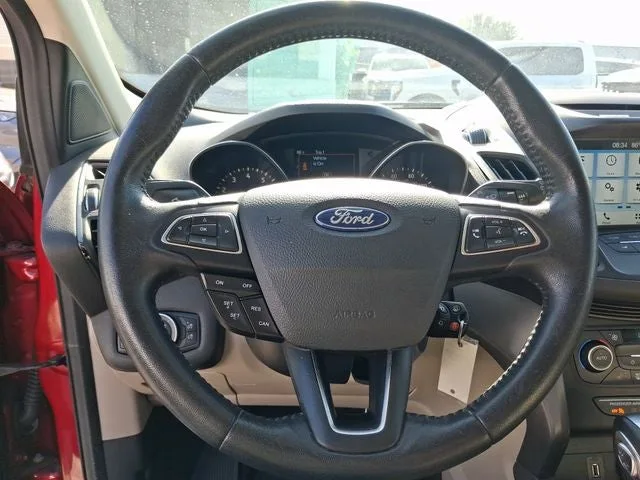 2018 Ford Escape SEL photo 15