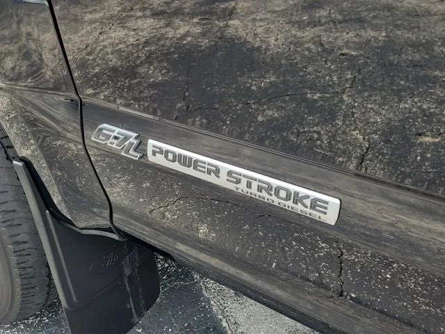2022 Ford F-350SD Platinum DRW photo 13