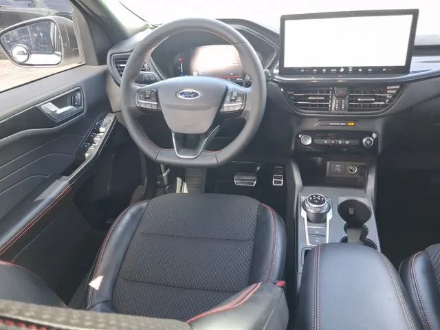 2023 Ford Escape ST-Line photo 10
