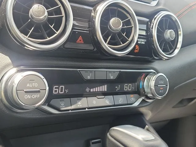 2025 Nissan Sentra SR photo 24
